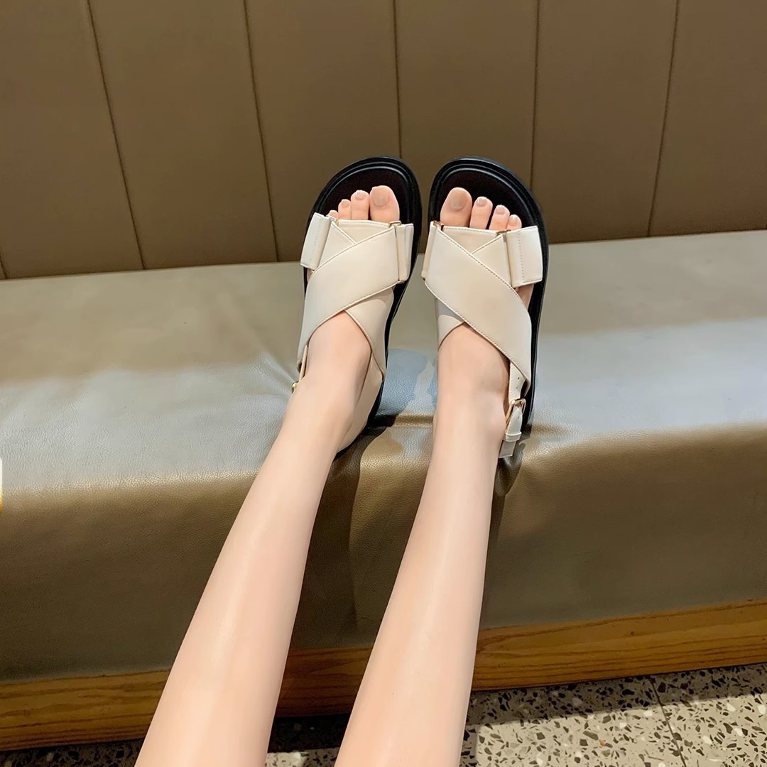 Zomerse dames sandalen van sch - Summer Clothing Modest recensie en prijs