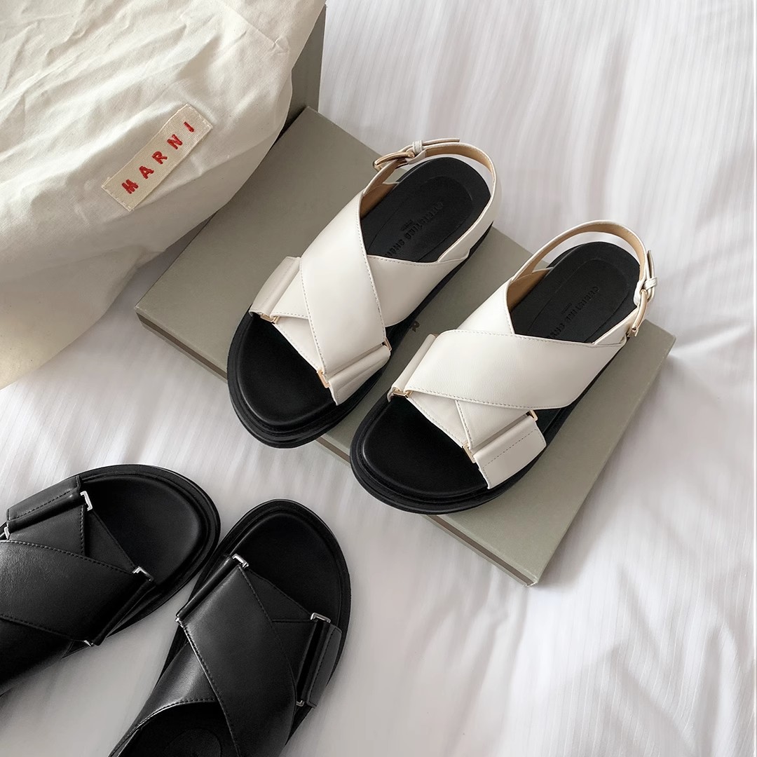 Zomerse dames sandalen van sch - Summer Clothing Modest recensie en prijs